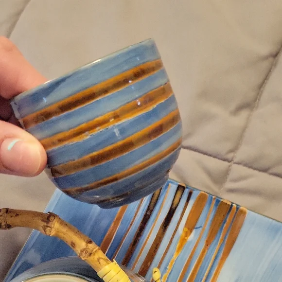 Teaopia Ceramic Tea Set with Bamboo Handle Set - Picture 5 of 9